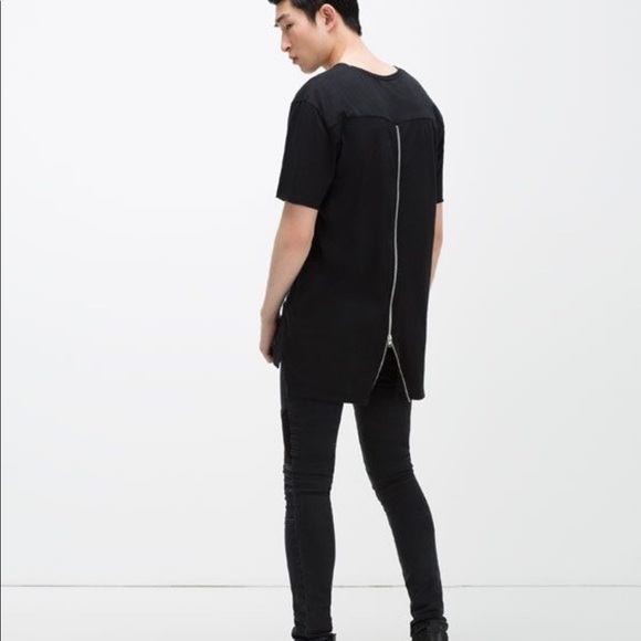 Back Zip-up Shirt - Picture 2 of 5